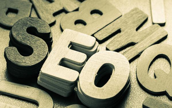 案例参考：B2B 行业高质量原创文章模板 